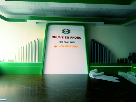 Thi công showroom ống nhựa Tiền Phong